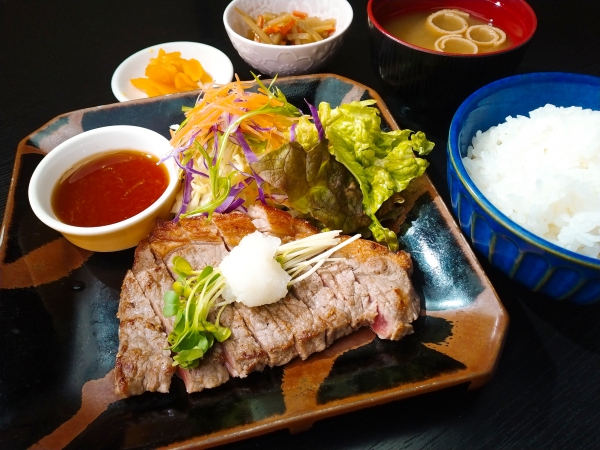 ステーキセットの画像